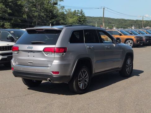 Certified 2021 Jeep Grand Cherokee Limited AWD/4WD image 5