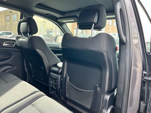 Used 2016 Jeep Grand Cherokee Laredo 75th Anniversary image 16