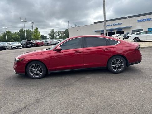 Used 2024 Honda Accord EX image 18