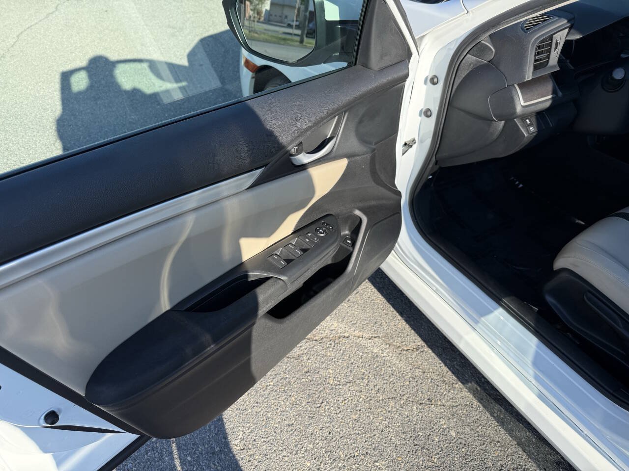Used 2016 Honda Civic LX image 10
