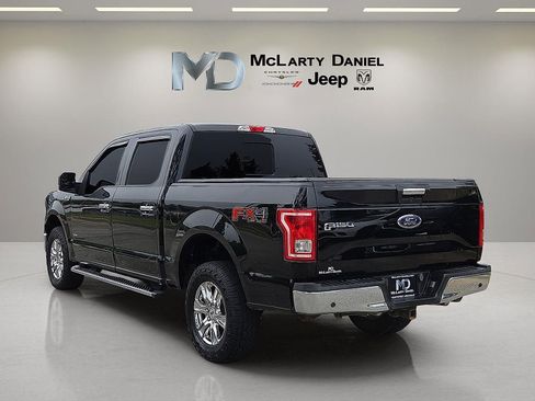 Used 2017 Ford F150 XLT w/ Equipment Group 302A Luxury AWD/4WD image 4