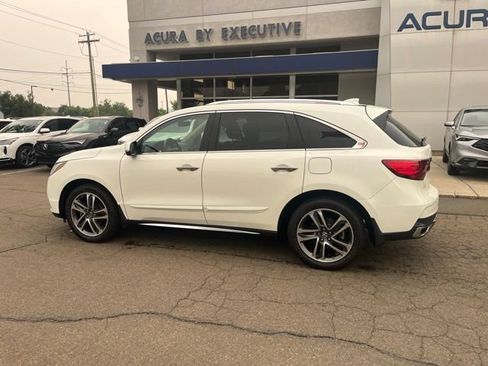 Used 2017 Acura MDX SH-AWD w/ Advance Package image 6