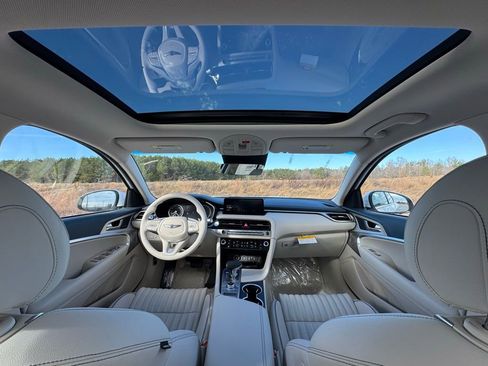 New 2026 Genesis G70 2.5T Prestige image 3