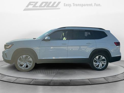 Certified 2023 Volkswagen Atlas SE image 5