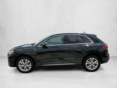 Used 2025 Audi Q3 2.0T Premium w/ Convenience Package AWD/4WD image 8