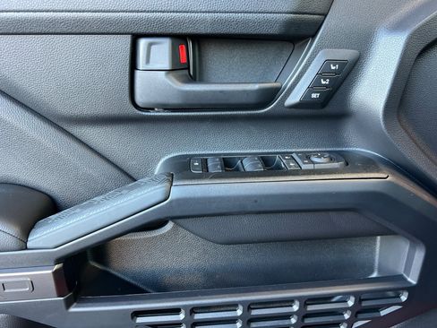 New 2025 Toyota 4Runner SR5 image 10