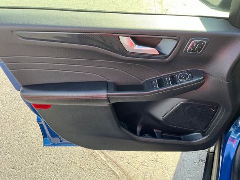 Used 2023 Ford Escape ST-Line Select w/ Tech Pack #2 image 12