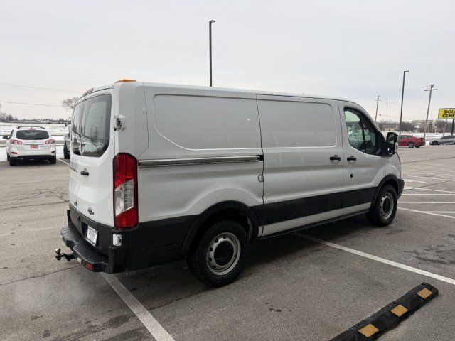 Used 2019 Ford Transit 150 130 Low Roof RWD image 2