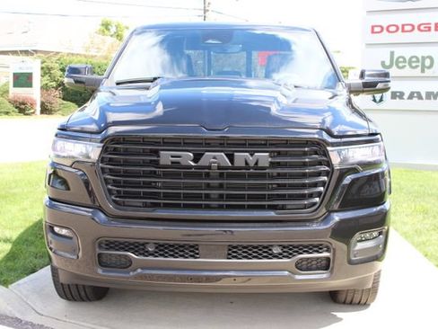 Used 2025 RAM 1500 Laramie w/ Night Edition AWD/4WD image 6