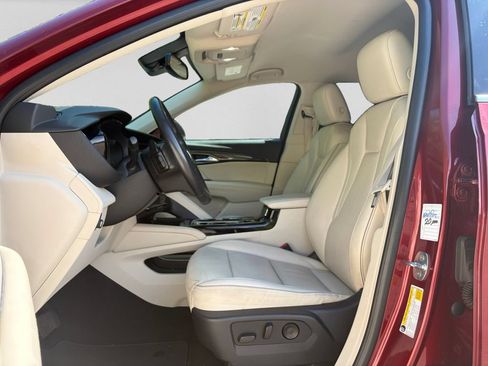 Used 2021 Buick Envision Essence FWD image 15