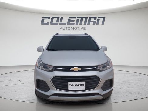 Used 2019 Chevrolet Trax LT w/ LT Convenience Package FWD image 12