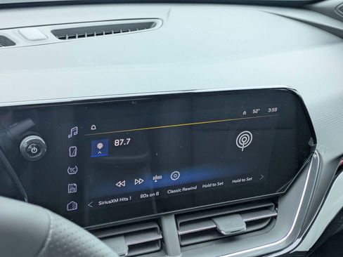 New 2026 Chevrolet Trax RS FWD image 30