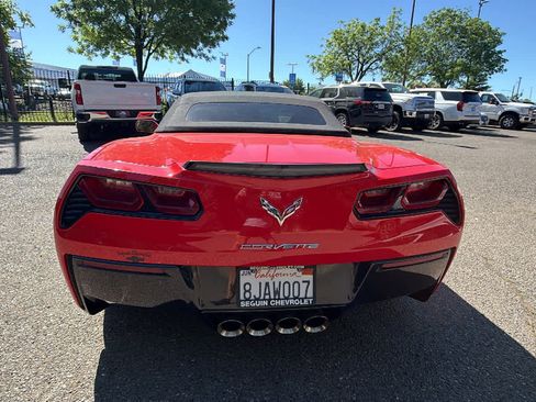 Used 2018 Chevrolet Corvette Stingray Convertible w/ 3LT Preferred Equipment Group RWD image 6