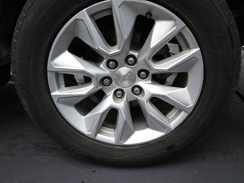 Used 2022 Chevrolet Silverado 1500 Custom RWD image 10