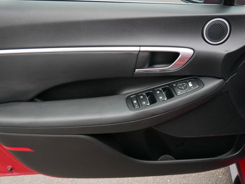 Used 2020 Hyundai Sonata SEL image 31