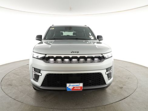 New 2026 Jeep Grand Wagoneer Limited image 2