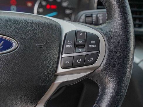 Used 2023 Ford Explorer XLT w/ Equipment Group 202A image 19