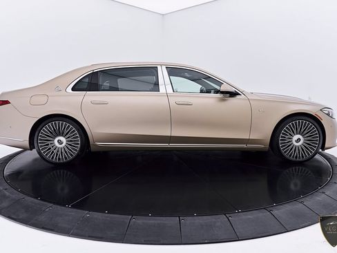Used 2024 Mercedes-Benz Maybach S 680 4MATIC image 18