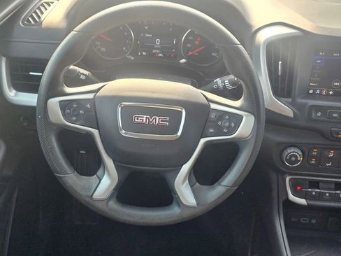 Used 2023 GMC Terrain SLE FWD image 16
