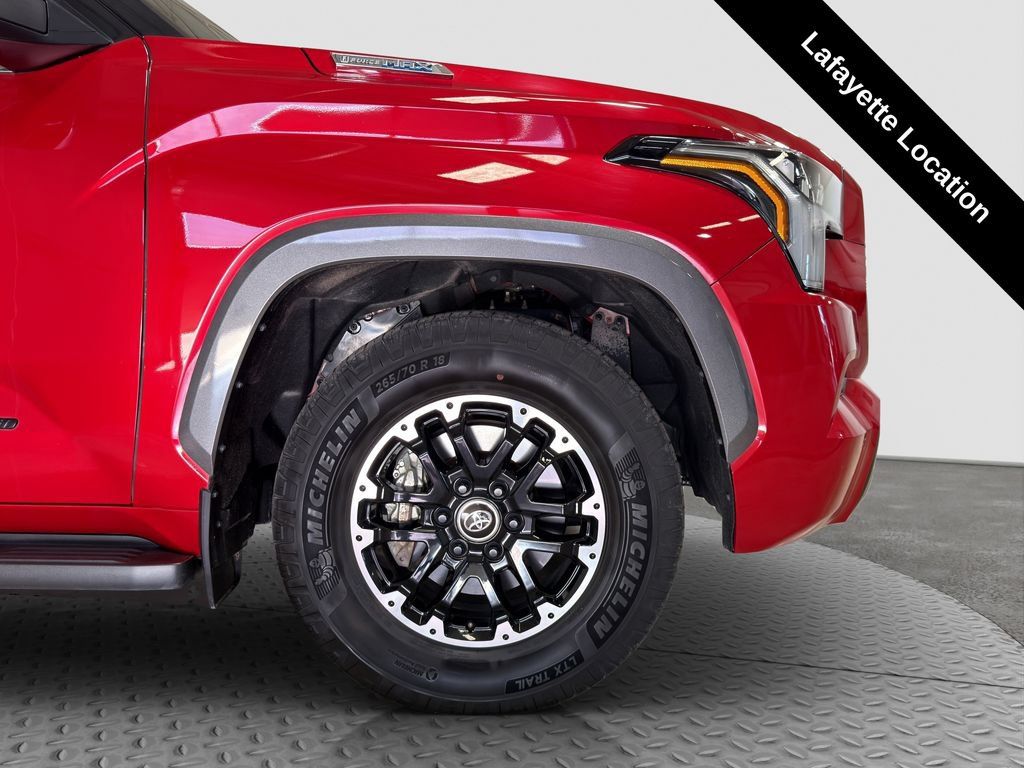 Used 2023 Toyota Sequoia Limited w/ TRD Off-Road Package AWD/4WD image 29