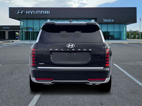 New 2026 Hyundai Palisade Calligraphy FWD image 6