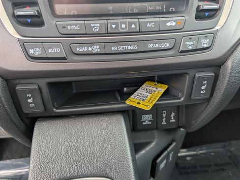 Used 2018 Honda Pilot EX-L image 21