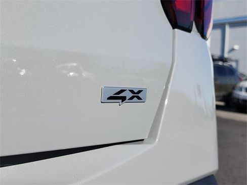 New 2026 Kia Sorento S image 5