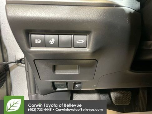 Used 2024 Toyota Grand Highlander XLE image 19