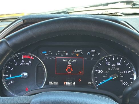 Used 2022 Ford F250 Lariat w/ Lariat Ultimate Package AWD/4WD image 17
