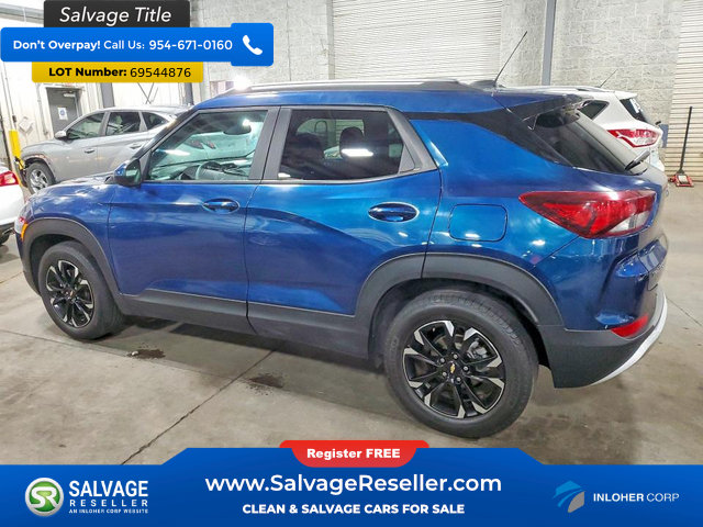 Used 2021 Chevrolet TrailBlazer LT w/ Convenience Package FWD image 3