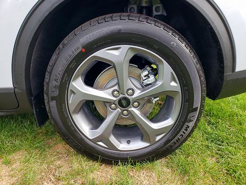 New 2026 Ford Escape ST-Line Select image 12