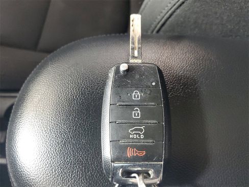 Used 2015 Kia Soul ! w/ Sun & Sound Package image 27