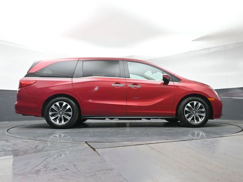 Certified 2023 Honda Odyssey EX-L image 34