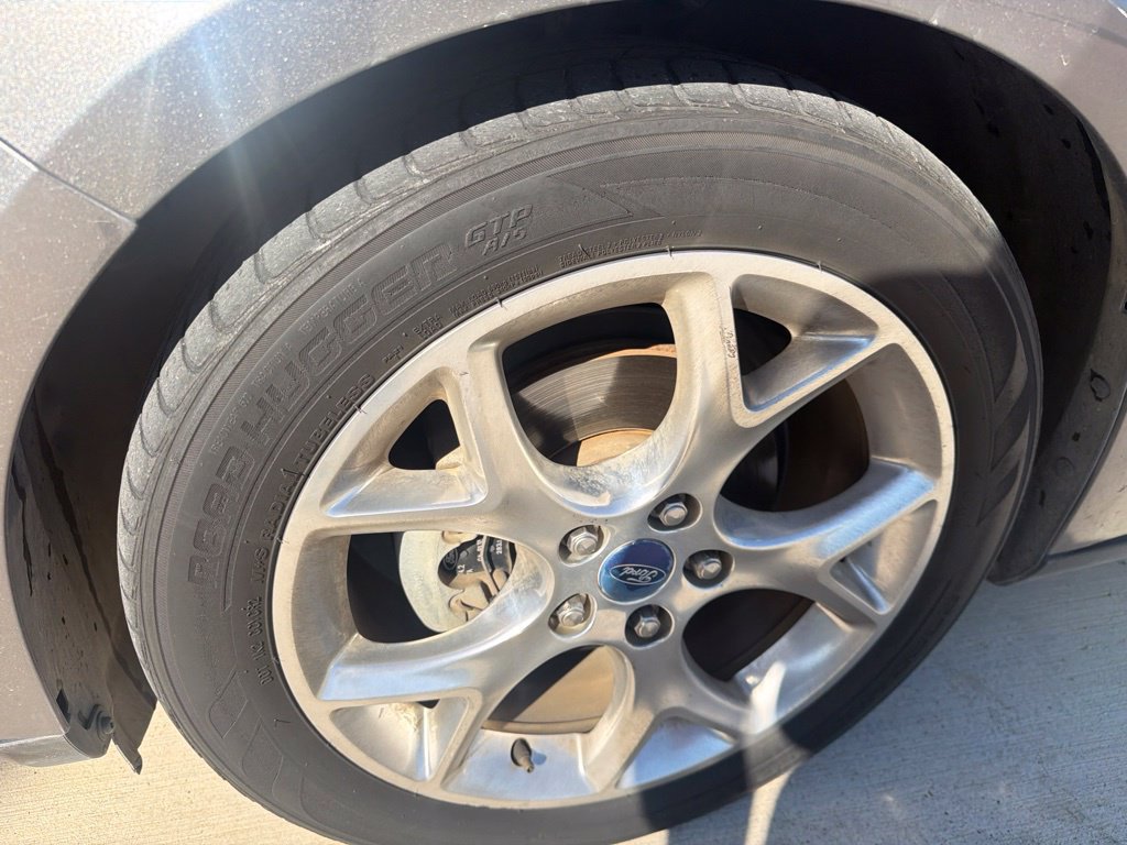 Used 2012 Ford Focus SEL FWD image 8