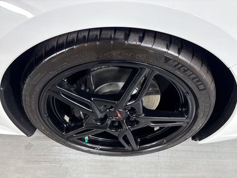 Used 2021 Chevrolet Corvette Stingray Coupe w/ 1LT image 12