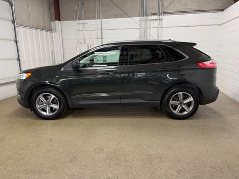 Certified 2022 Ford Edge SEL w/ Convenience Package AWD/4WD image 6