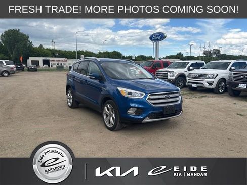 Used 2019 Ford Escape Titanium w/ U9j03 - Titanium Tow Package AWD/4WD image 1