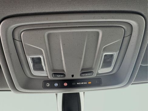 Used 2022 Chevrolet Silverado 1500 LT Trail Boss w/ Convenience Package II image 24