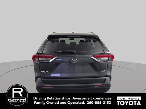 Used 2024 Toyota RAV4 XLE FWD image 8