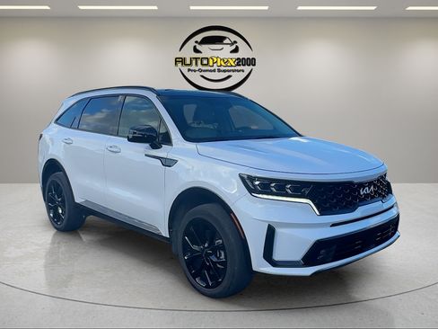 Used 2023 Kia Sorento SX AWD/4WD image 1