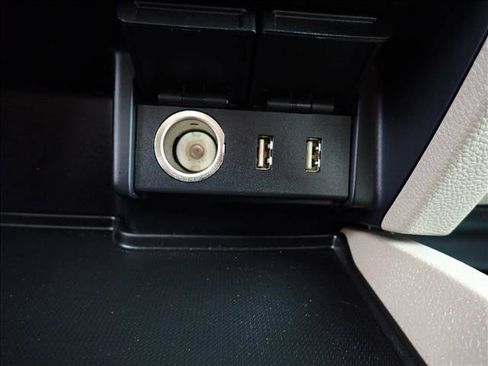 Used 2016 Honda Pilot Elite image 22