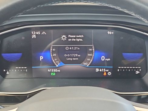 Used 2024 Volkswagen Jetta SE FWD image 23