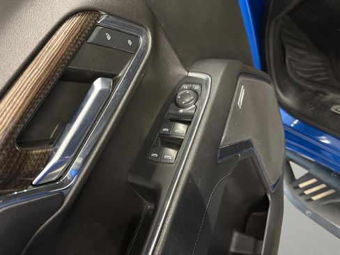 Used 2023 Chevrolet Silverado 1500 LT Trail Boss w/ Convenience Package II image 10