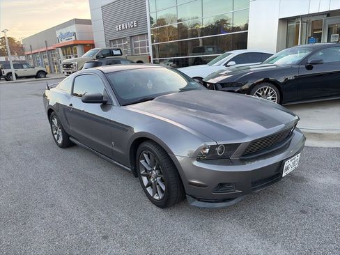 Used 2011 Ford Mustang Premium w/ Electronics Pkg image 1