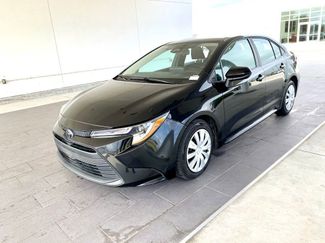 Used 2024 Toyota Corolla LE video 1