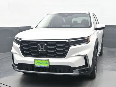 Certified 2025 Honda Pilot EX-L image 3