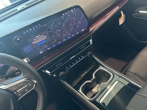 New 2026 Chevrolet Traverse Z71 image 26