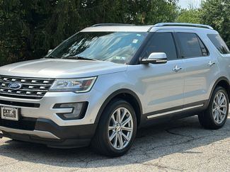 Used 2017 Ford Explorer Limited w/ Equipment Group 303A AWD/4WD video 2