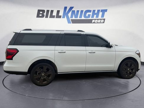 Used 2022 Ford Expedition Max Limited image 6