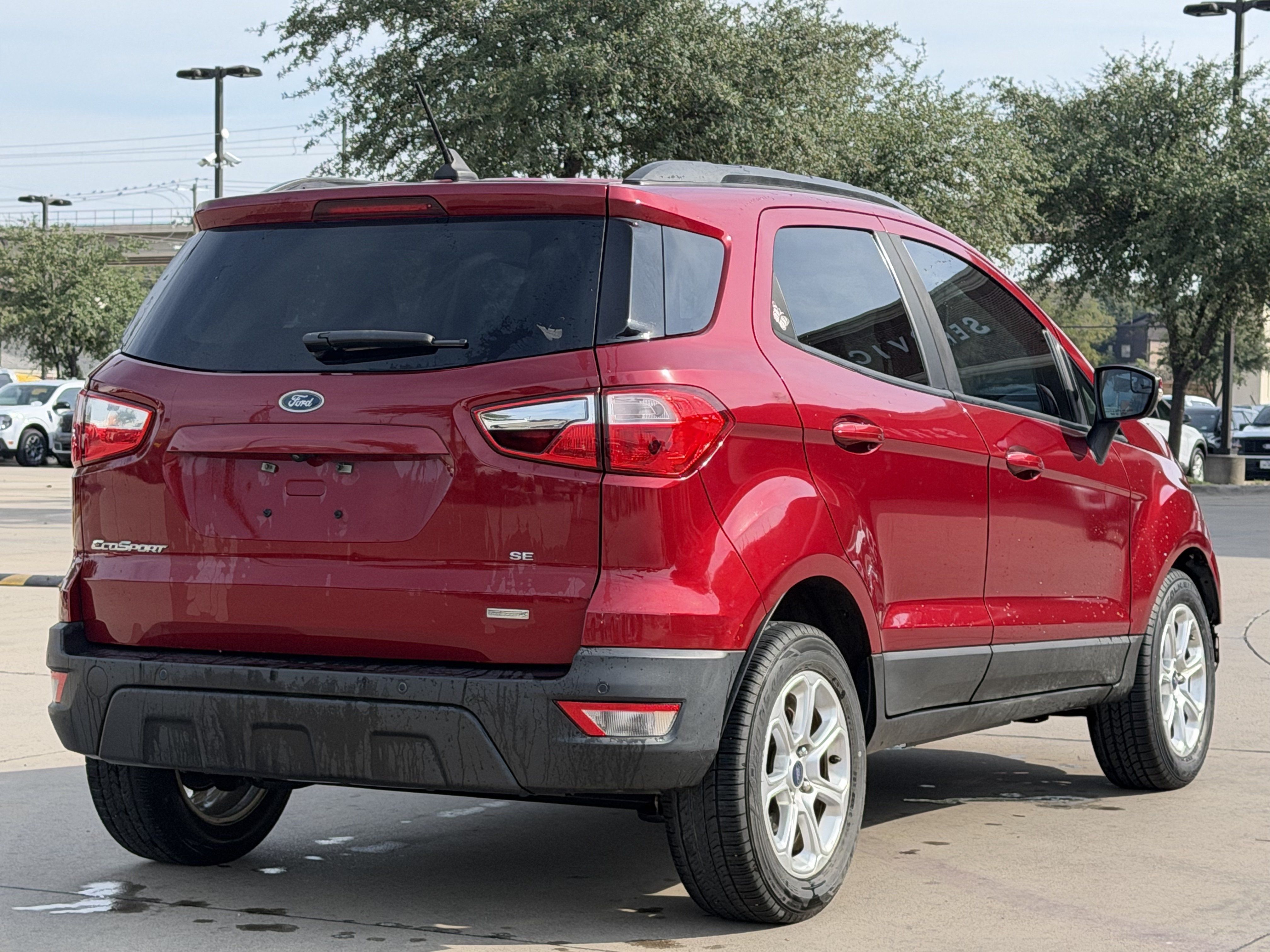 Used 2020 Ford EcoSport SE FWD image 4